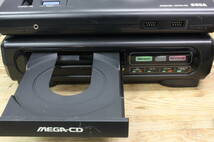 通電のみジャンク品 セガ メガドライブ　HAA-2510　メガCD　HAA-2910　SEGA MEGA DRIVE MEGA-CD コントローラー×2　_画像4