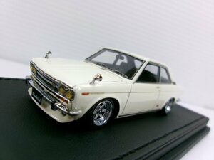 イグニッションモデル 1/43 ダットサン ブルーバード クーペ (KP510) ホワイト (6335-560)