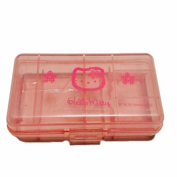 平成レトロ　Hello kitty 1997年製　ミニサイズ　プラスチックケース　ぴんく　ピンク　サンリオ　Sanrio 