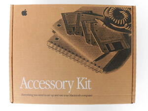 MacintoshⅡsi 付属のAccessoryKit（漢字Talk6のFD4枚、HyperCardのFD2枚など）