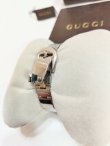 【GUCCI】グッチ 6700L GG柄黒文字盤　シルバーカラー　Gデザイン　クオーツ　電池式　腕時計　箱付き　010JGHU43_画像5