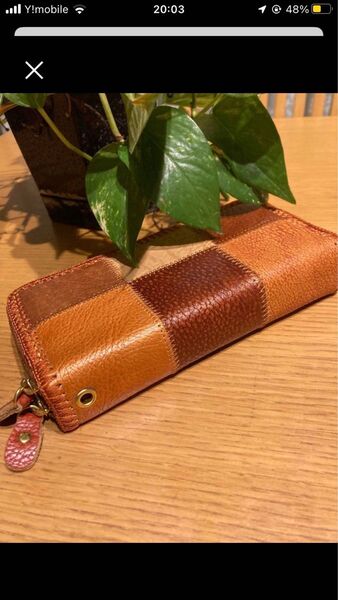 期間限定値下げ ハチワク本革多用途おしゃれ人気財布9800円→ 3980円