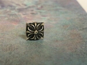 希少 クロムハーツ ピラミッドスタッドピアス ポスト14k CHROME HEARTS