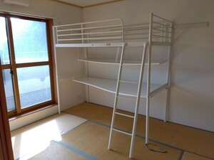 ※説明書無し （宮城県石巻近郊の方向け）IKEA デスク付きロフトベッド　最後の出品です！