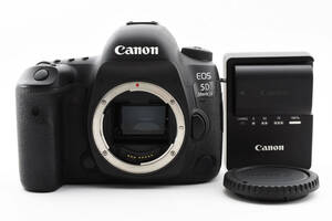 11月限り限定値下げ！【わずか5000ショット！　極上品】人気 キャノン Canon EOS 5D Mark IV ボディ