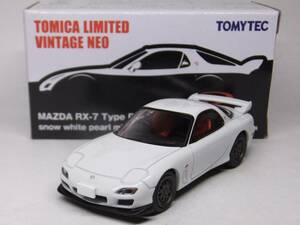 トミカ★トミカリミテッドヴィンテージネオ 香港限定 マツダ RX-7 Type RZ (2000年式) スノーホワイトパールマイカ 白 FD3S