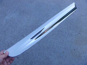  Toyota original AWS210 AWS211 ARS210 GRS211 GRS214 210k round a out side molding plating lmolding rear right side 08266-30281