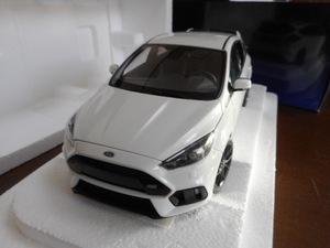 ★★1/18 フォード フォーカス RS ホワイト オートアート Auto art Ford Focus RS White 難★★