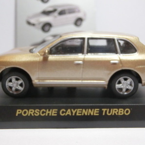 KYOSHO 京商 サークルK 1/64 ミニカーコレクション PORSCHE CAYENNE TURBO ポルシェカイエン ターボ ゴールド カード・台座・車体のみ 箱無の画像2