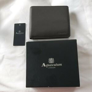 アクアスキュータム 二つ折り財布 Aquascutum 箱付き 鹿革 グレー 未使用品