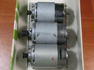 DC motor 3 piece together / operation verification settled (M443)