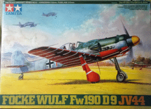 タミヤ/1/48/ドイツ空軍フォッケウルフFw-190D-9戦闘機JV44/未組立品