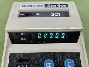 ★売切り★BUSICOM ビジコン 301 蛍光管電卓 専用ケース付 昭和レトロ 通電OK 中古 No.D3