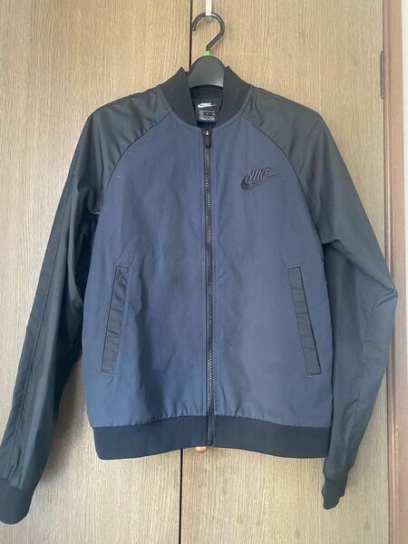 美品　NIKE WOVEN PLAYERS JACKET 　黒ナイロン　ジャケット　ナイキ　ジャージ　セール中