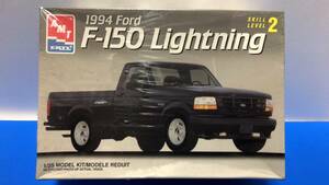 【AMT】未開封品 1/25スケール 1994 Ford F-150 Lightning プラモデル