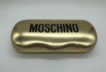 ■【YS-1】 モスキーノ MOSCHINO メガネケース ■ サングラスケース ゴールド色 15,5cm×7,5cm 【同梱可能商品】K■_画像1