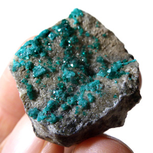 ダイオプテーズ 原石 カザフスタン産 天然石 パワーストーン 鉱物 結晶