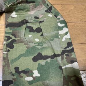 中古 エマーソンギアコンバットシャツ Ｓ/R サイズ マルチカム 迷彩服 BDU タクティカル コンシャツ サバゲー 装備 ミリタリーの画像3