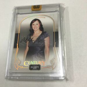 MOLLY SHANNON 2008 Donruss CELEBRITY Cuts Century auto /50