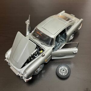 ★絶版品★ ダンバリーミント 1/24 James Bond 007 Aston Martin DB5 ゴールドフィンガー