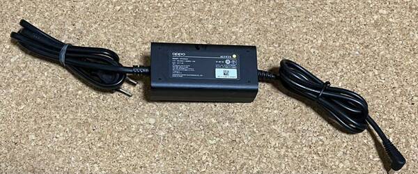 送料無料!OPPO ACアダプター OPC3HAJH 12V 3A CKBシリーズ専用 丸印 通電確認済 美品