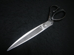 裁はさみ　28㎝　裁ち鋏　日本製　Japanese　dressmaker scissors