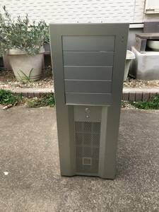 LIAN LI PC-A70A アルミケース