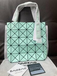 BAO BAO ISSEY MIYAKE バオバオ イッセイミヤケ ハンドバッグ ショルダーバッグ 中古 ■ ポリエステル ■ 緑 ■ JM B3