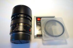 ライカ ズミクロン M Leica Summicron-M 90mm F2 E55（製品番号：3688XXX）美品　＋　Leica UVaフィルター 13373