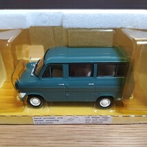 1/43 MINICHAMPS ミニチャンプス ミニカー/Ford Transit 1965 Bus /フォード トランジット バス グリーン_画像1