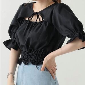 未使用★ブラックブラウス