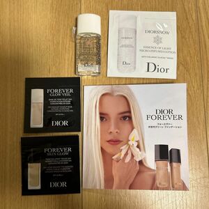 試供品 サンプル☆Dior 化粧水 スノーライトエッセンスローション フォーエヴァーファンデーション メイクアップベース