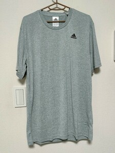 ☆【adidas】トップス☆Tシャツ☆スポーツ☆CLIMALITE☆2XOサイズ☆メンズ☆新品☆ライトグレー【217】