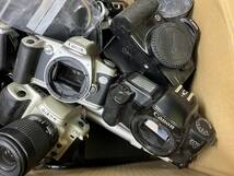 フィルムカメラ大量セット カメラ ボディ レンズ その他アクセサリーなどまとめ ジャンク D12_画像4