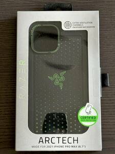 RAZER ARCTECH 放熱ケース iPhone13ProMax 用 正規品 使用時間短い超美品 新品同様品