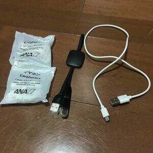 microUSBケーブル/USB2.0/約60cm 白、TS-1365/USBケーブルスクエアホールド 黒、イヤホン2個