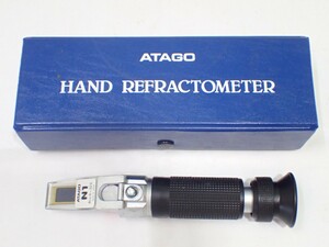 k4202 / ATAGO アタゴ HAND REFRACTOMETER 手持屈折計 2110-W07 N-1 Brix 0～32％ 測定器 ケース付 日本製 現状品