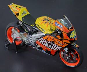 タミヤ 1/12 マスターワークコレクション レプソルホンダ RC211V（完成品）