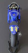 タミヤ 1/12 マスターワークコレクション No.46 YAMAHA YZR-M1'04（完成品）_画像6