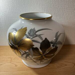 11-252 大倉陶園 OKURA 花瓶 壺 陶器 フラワーベース 花柄 ハイビスカス 牡丹 