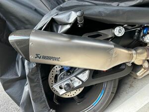 BMW S1000RRコンペティション アクラポビッチ