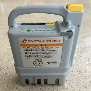 通電確認済 TOYOTA トヨタ純正 電動車椅子 サイドリフトアップシート用 バッテリー 中古品 トヨタボディ 13 個人宛は支店どめのみ