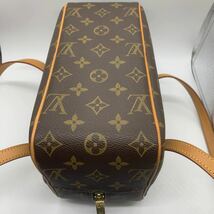 岸170 1円〜 極美品 LOUIS VUITTON ルイヴィトン シテMM モノグラム ハンドバッグ トート ダブルファスナー M51182 _画像5