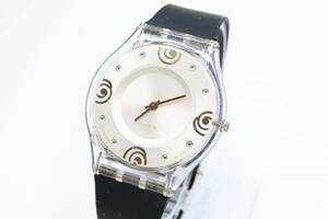 【W103-18】動作品 電池交換済 Swatch スウォッチ 平べったい 腕時計 シリコンベルト AG2006 メンズ【送料全国一律185円】