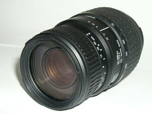5340●● SIGMA AF 70-300mm/f4-5.6 D DL MACRO SUPER、for Nikon レンズ汚れ見切り品 ●46