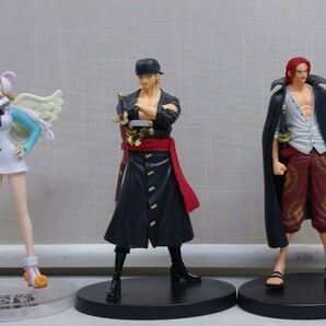 「送料無料」○ ONE PIECE ワンピース フィギュア ゾロ ウタ シャンクス ジンベイ トラファルガー ロー エネル まとめて6体 中古品 即決 の画像9