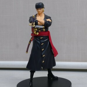 「送料無料」○ ONE PIECE ワンピース フィギュア ゾロ ウタ シャンクス ジンベイ トラファルガー ロー エネル まとめて6体 中古品 即決 の画像5