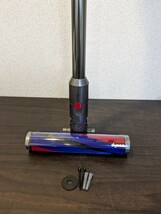 dyson ダイソン サイクロンコードレスクリーナーdigital slim fluffy origin SV18 掃除機　Y391_画像4