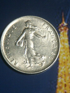 本物銀貨　フランス　５フラン銀貨　1963年鋳造　黒ケース入り　大人気　希少品