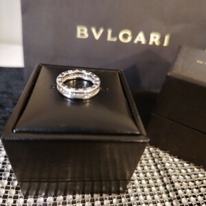 Bulgari Diamond Ring B-Zero1 Рождество